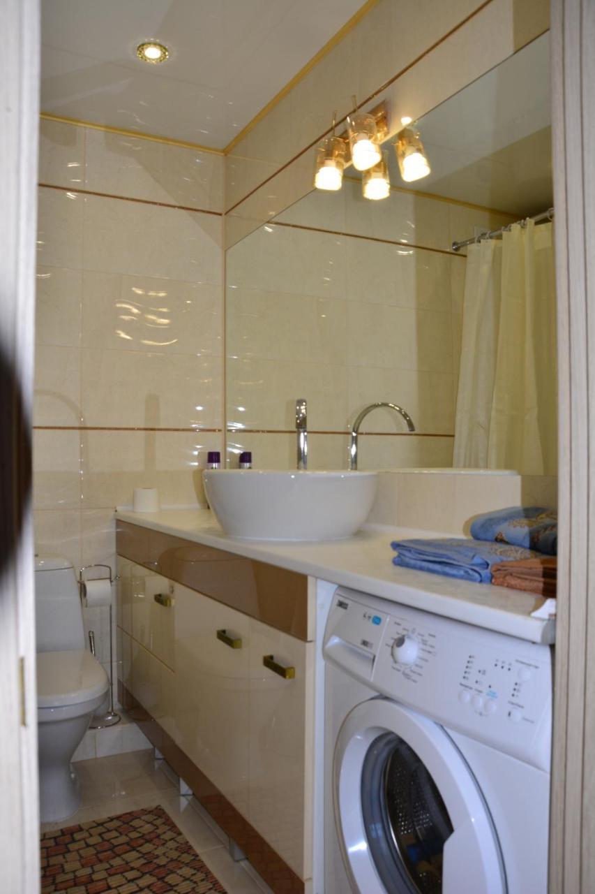 Apartaments On Preobrazhenskaya 8 Кропивницький Екстер'єр фото